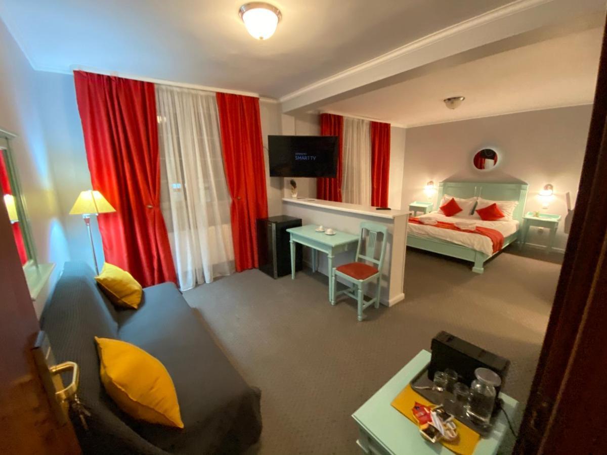 Vila De Argint Aleea Pelesului Nr 2 Синая Экстерьер фото
